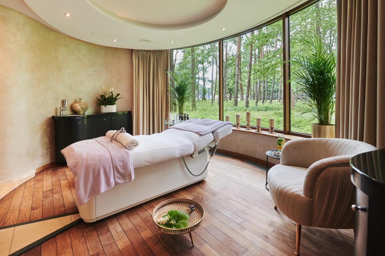 Hotel Narvil Conference & Spa Сероцьк Екстер'єр фото
