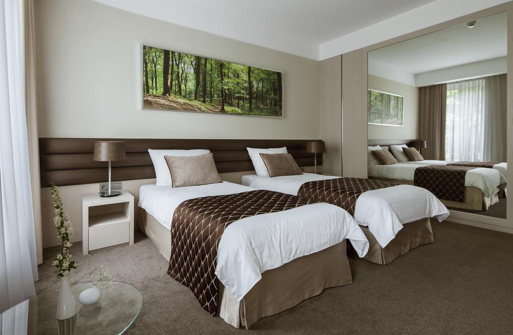 Hotel Narvil Conference & Spa Сероцьк Номер фото